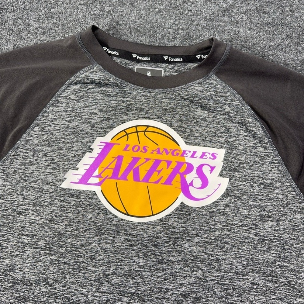 Fanatics NBA Los Angeles Lakers Gray Heather Raglan Performance Shirt Mens Large